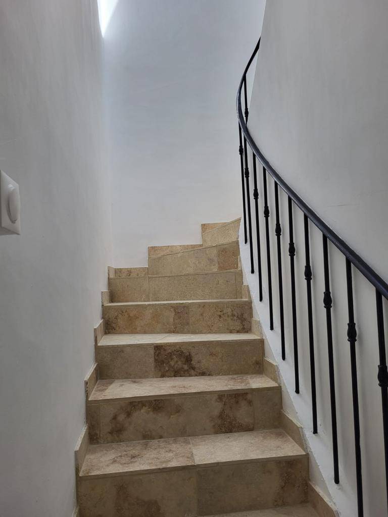 escalier en travertin avignon vaucluse